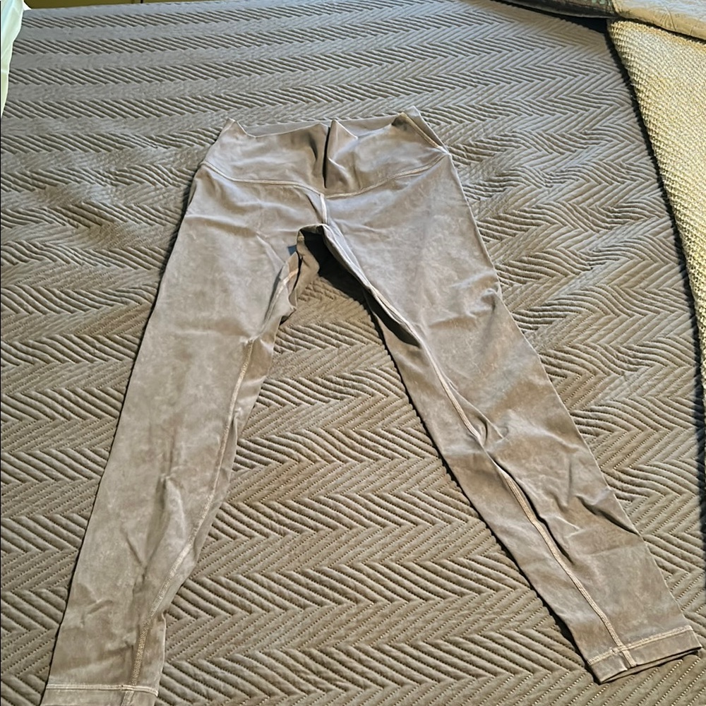 Lululemon grey leggings